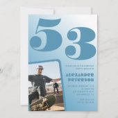 Blauwe Mannen Fotogradiënt 53e verjaardag uitnodig Kaart (Voorkant)