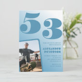 Blauwe Mannen Fotogradiënt 53e verjaardag uitnodig Kaart (Staand voorkant)