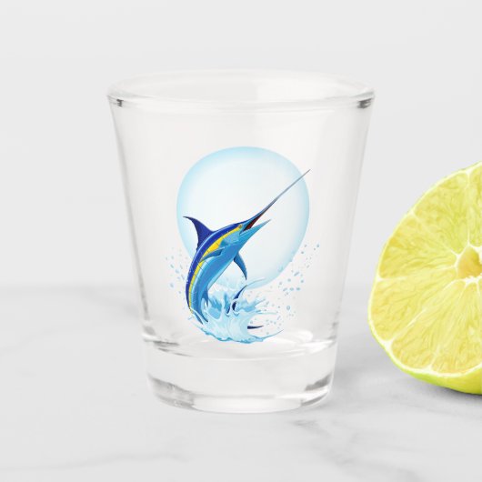 Blauwe Marlijn Springt uit Oceaan Shot Glas (Voorkant)
