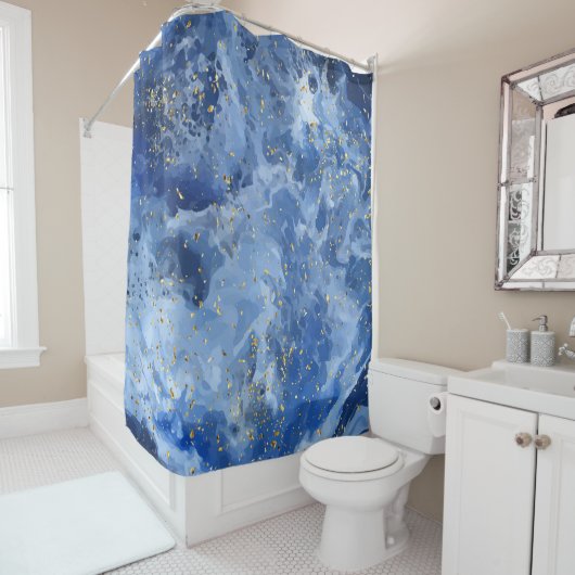 Blauwe marmer en goudtextuur douchegordijn (In situ)