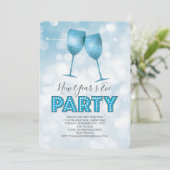 Blauwe marquee licht nieuw jaar oud kaart (Staand voorkant)