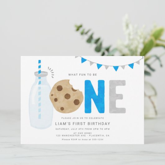 Blauwe Melk en Cookies Eerste verjaardag Minimale Kaart (Staand voorkant)