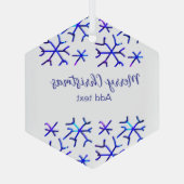 Blauwe metallic glanzende sneeuwvlokken kerstpatro glas ornament (Achterkant)