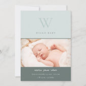 Blauwe minimale monogram foto geboorteaankondiging bedankkaart (Voorkant)