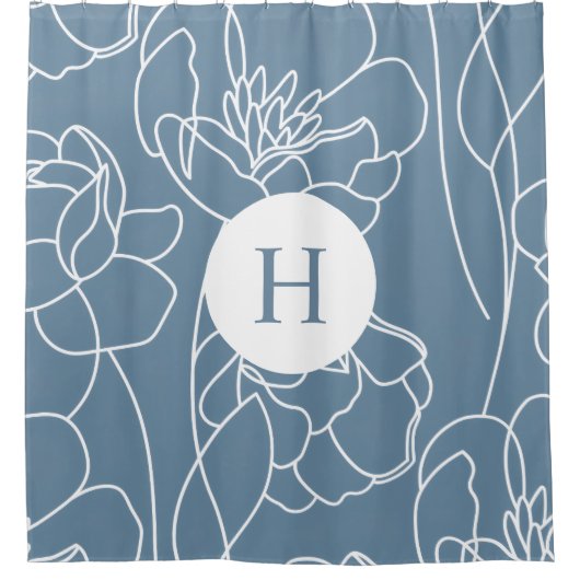 Blauwe Moderne Elegante Wilde Bloem Monogram Naam Douchegordijn (Voorkant)