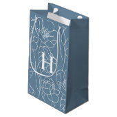 Blauwe Moderne Wilde Bloem Monogram Klein Cadeauzakje (Achterkant Gekanteld)