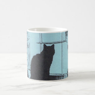 Blauwe Mok met zwarte kat in venster