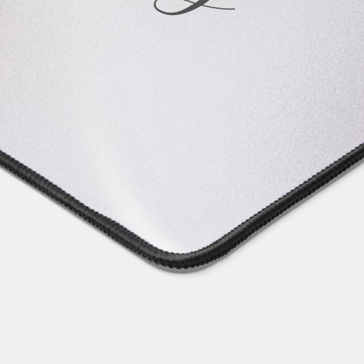 Blauwe Monogram Iriserende Pearlescent Desk Mat (Hoek)