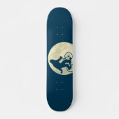 BLAUWE MOON SQUATCH OP EEN BIKE SKATEBOARD (Voorkant)