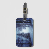 Blauwe Moonlit Magische Bos Winter Scène Bagagelabel (Voorkant (verticaal))