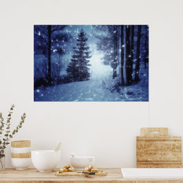 Blauwe Moonlit Magische Bos Winter Scène Poster