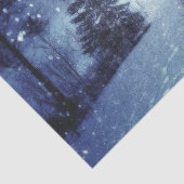 Blauwe Moonlit Magische Bos Winter Scène Tissuepapier (Detail)