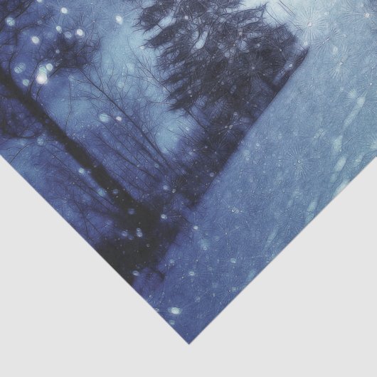 Blauwe Moonlit Magische Bos Winter Scène Tissuepapier (Detail)