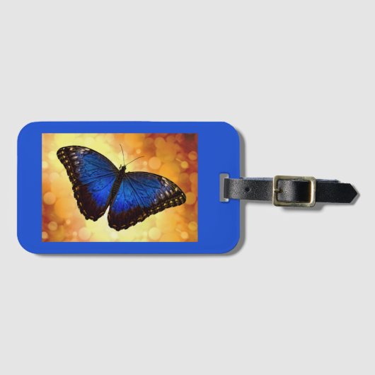 Blauwe Morpho Vlinder op Gouden Bagagelabel (Voorkant (horizontaal))