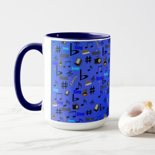 Blauwe muziekinstrumenten; mok (Met donut)