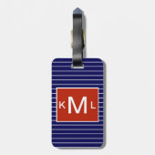Blauwe nautische horizontale strepen rood monogram bagagelabel (Achterkant verticaal)