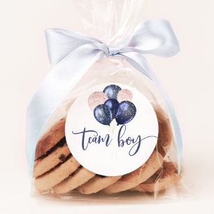 Blauwe of roze ballonnen die het team onthullen ronde sticker