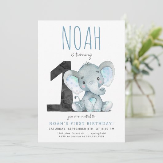 Blauwe Olifant Eerste Verjaardag Uitnodiging (Staand voorkant)