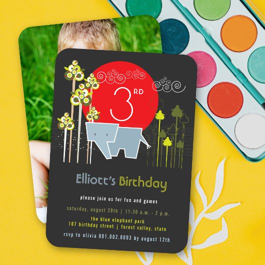 Blauwe olifant in de bosvriendjeswedstrijd kaart