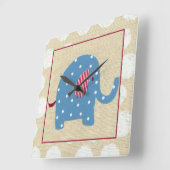 Blauwe olifant met witte pooldots vierkante klok (Hoek)