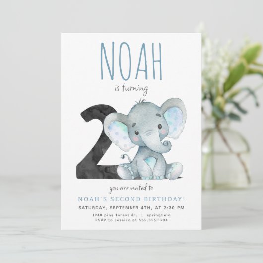Blauwe olifant tweede verjaardag uitnodiging (Staand voorkant)