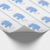 Blauwe olifanten met hart en strepen cadeaupapier (Hoek)