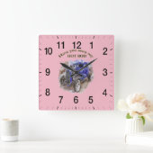 Blauwe  oude wegwijzer met de motor uit vierkante klok (Huis)