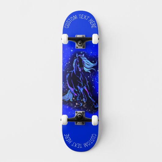 Blauwe paarden die in het Skateboard van de Tekst (Voorkant)