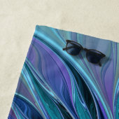 Blauwe Paarse bloem Abstracte fractale kunst Strandlaken (In situ)