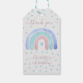 Blauwe Paarse pasteelregenboog eerste verjaardag Cadeaulabel (Achterkant)