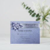 Blauwe Paarse Rozen en Lace RSVP Kaartje (Staand voorkant)