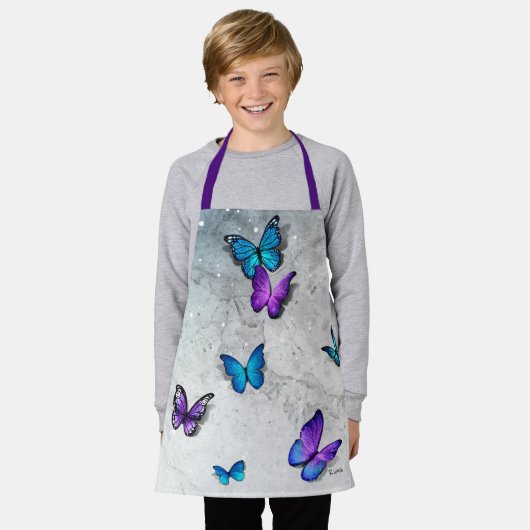 Blauwe Paarse Waterverf 3D Butterfly Name Monogram Schort (Gedragen)