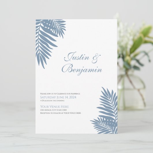Blauwe Palm tropische bruiloft uitnodiging 5 x 7 (Staand voorkant)