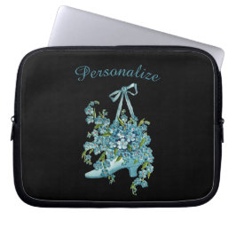 blauwe pansies in Victoriaans schoenen personalis Laptop Sleeve