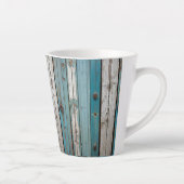 Blauwe Peeling Verf Houten Hek Latte Mok (Rechts)