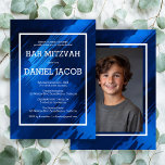Blauwe penseelstreken Custom Photo BAR BAT MITZVAH Kaart<br><div class="desc">Pas deze moderne Bar of Bat MItzvah uitnodiging aan. Klik op "personaliseren" om de tekst te bewerken en een foto aan de achterkant toe te voegen. U kunt de lettertypen, lay-out en kleuren verder aanpassen. Alles is aanpasbaar. Beschikbaar als kaarten, briefkaarten en digitale downloads. Stuur een bericht als je vragen...</div>