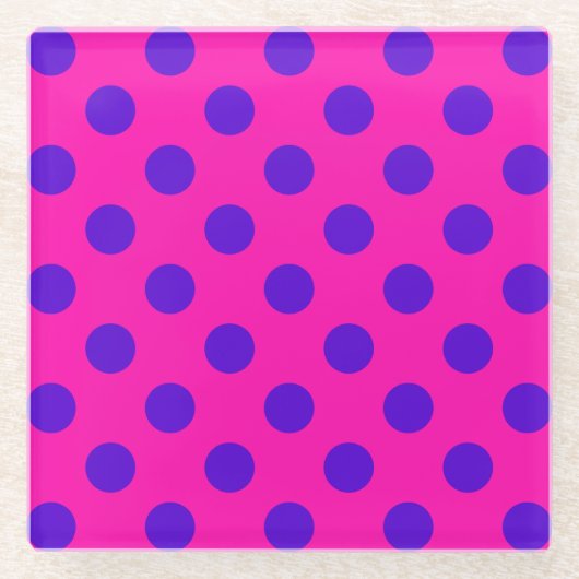 Blauwe pokstippen op fuchsia glazen onderzetter (Voorkant)