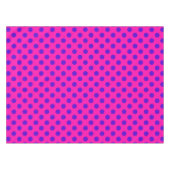 Blauwe pokstippen op fuchsia tafelkleed (Voorkant (Horizontaal))
