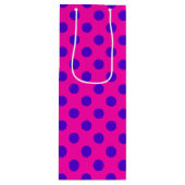 Blauwe pokstippen op fuchsia wijn cadeautas (Voorkant)