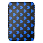 Blauwe polka harten in zwart badmat (Voorkant Verticaal)