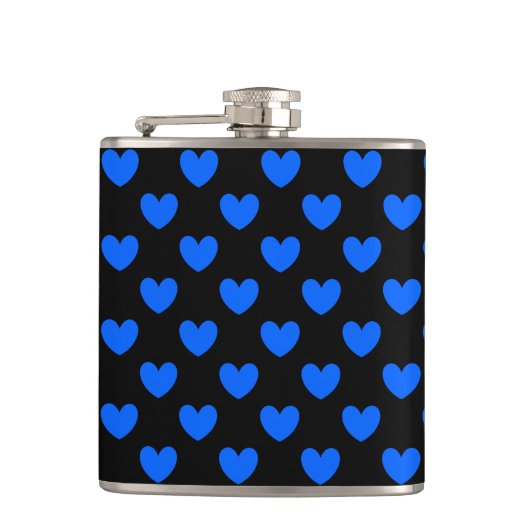 Blauwe polka harten in zwart heupfles (Voorkant)