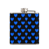 Blauwe polka harten in zwart heupfles (Achterkant)