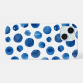 Blauwe polka stippen. Waterverf zeemijppatroon iPhone 15 Case (Achterkant horizontaal)