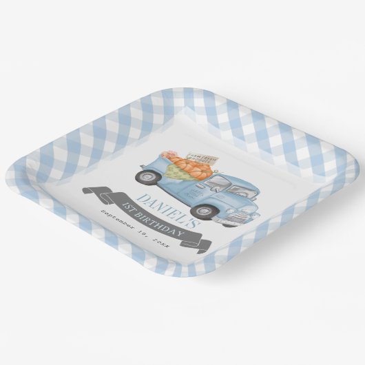 Blauwe Pompoen Vrachtwagen Gingham Jongen 1e Verja Papieren Bordje (Gebogen)