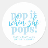 Blauwe Pop als ze Baby shower Gift Pop Ronde Sticker (Voorkant)