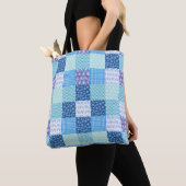 Blauwe Quilt Winterpatronen Ontwerp Tote Bag (Dichtbij)