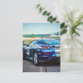 Blauwe Raceauto Briefkaart (Staand voorkant)