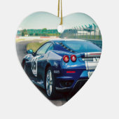 Blauwe Raceauto Keramisch Ornament (Rechts)