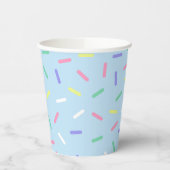 Blauwe regenboog strooit confetti leuk kleurrijk papieren bekers (Links)