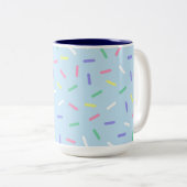 Blauwe regenboog strooit confetti leuk kleurrijk tweekleurige koffiemok (Voorkant rechts)